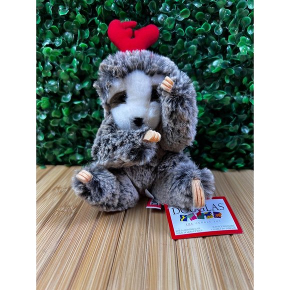 Douglas Toys Nwt Sloth Soft And Cuddle Plush Sloth Stuffed Animal